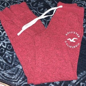 SUPER COMFY HOLLISTER SWEATS!